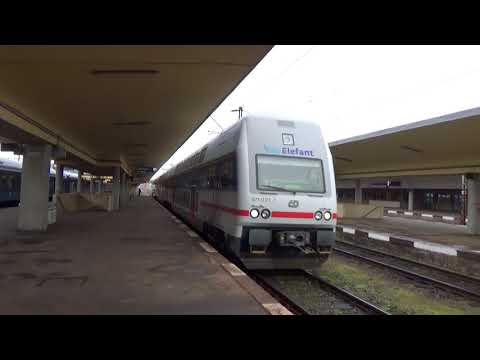 Osobní vlak 8836 odjezd Praha Smíchov