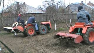 3 TRACTOARE 4X4 IN LIVADA/3 garden tractors 4x4 at
