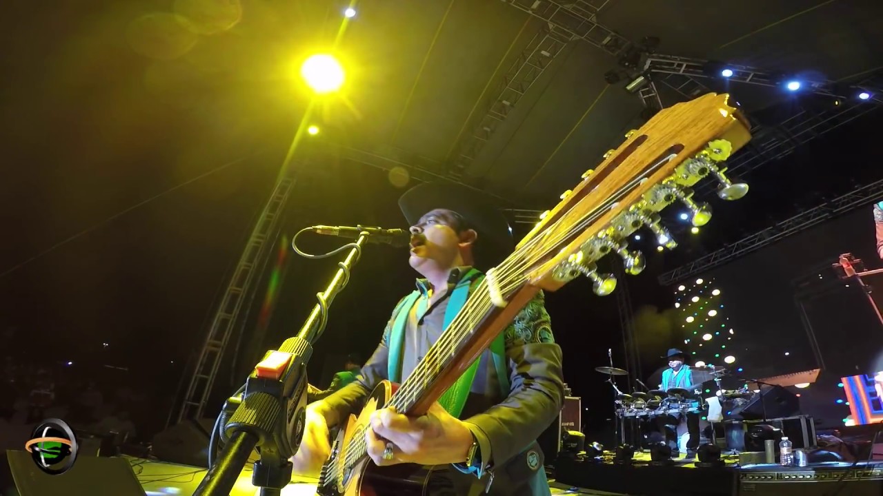 Cien Por Uno - Los Tucanes De Tijuana (En Vivo desde Playa Del Carmen, Quintana Roo. Mexico)