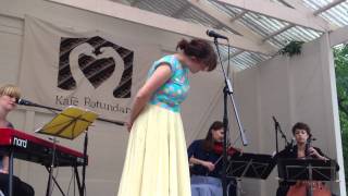 Linnea Henriksson - När jag var liten (Rotundan, Halmstad 6/7)