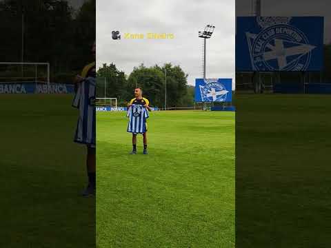 El Dépor presenta a Pablo Valcárcel. Pablo Martínez se divierte. Dépor 23 Fichajes 🎥 Xane Silveira