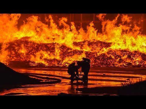 ++ FLAMMENMEER AUF RECYCLINGHOF ++ GROSSBRAND fordert FEUERWEHREN | FEUER & FLAMMEN & BLAULICHT