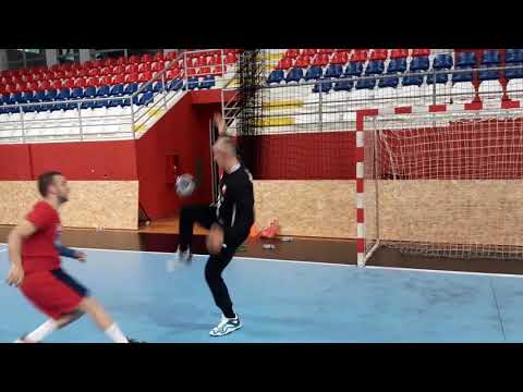 Trening rukometnog golmana - vežba za odbranu poluvisokih lopti br.347 - Svetislav Verkić