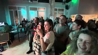 Singing the Blues - Melvin Endsley (Versión de Paul McCartney en Unplugged)
