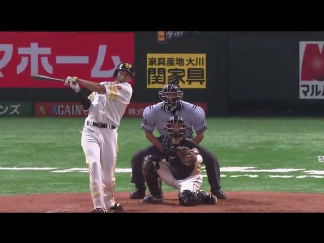 【8回裏】これぞ、超人!! ホークス・柳田の弾丸ライナーはライトスタンドへ飛び込む第24号ホームラン!! 2017/7/29 H-F