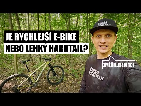 Elektrokolo vs. lehký pevňák: Na čem se míň nadřete?