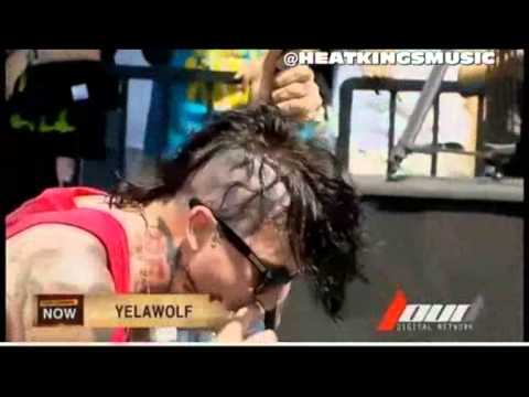 Travis Barker X Yelawolf - Push Em (Live at Rock the Bells 2012)