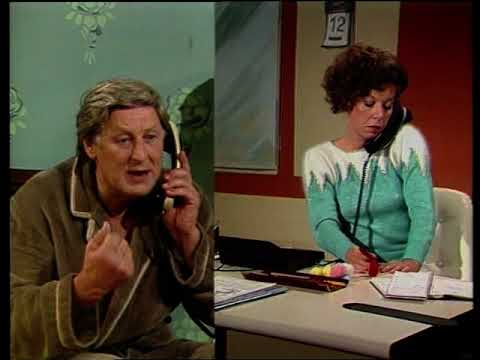 Günter Pfitzmann & Evelyn Hamann - Die Badewanne (ZDF Stimmungshitparade 31.12.1997)