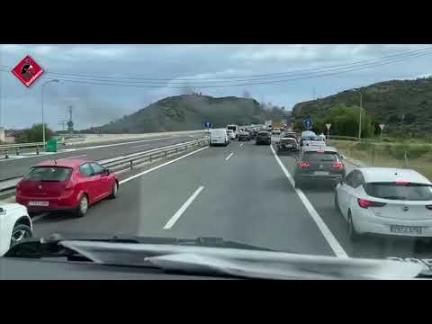 Incendi de vehicle en l'autopista AP-7, al seu pas per Ondara.