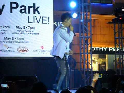 [Fancam] 120504 Jay Park Live in Manila - Beat-box & poppin' + Know Your Name (2nd try)
