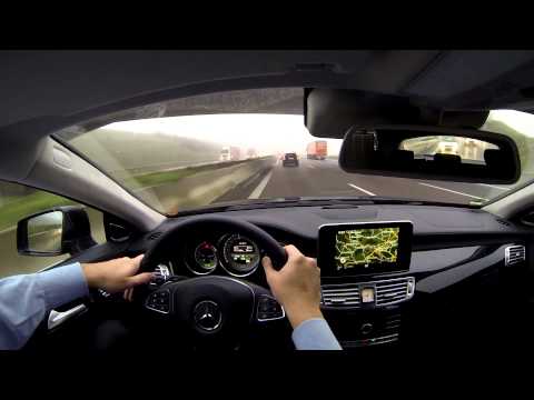 Driving a Mercedes-Benz CLS 400 Shooting Break on Autobahn