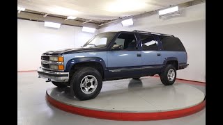 Video Thumbnail for 1996 Chevrolet Suburban 4WD 2500