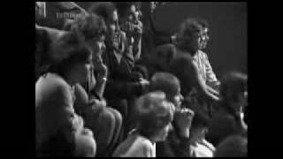 Peter, Paul &amp; Mary - Puff the Magic Dragon