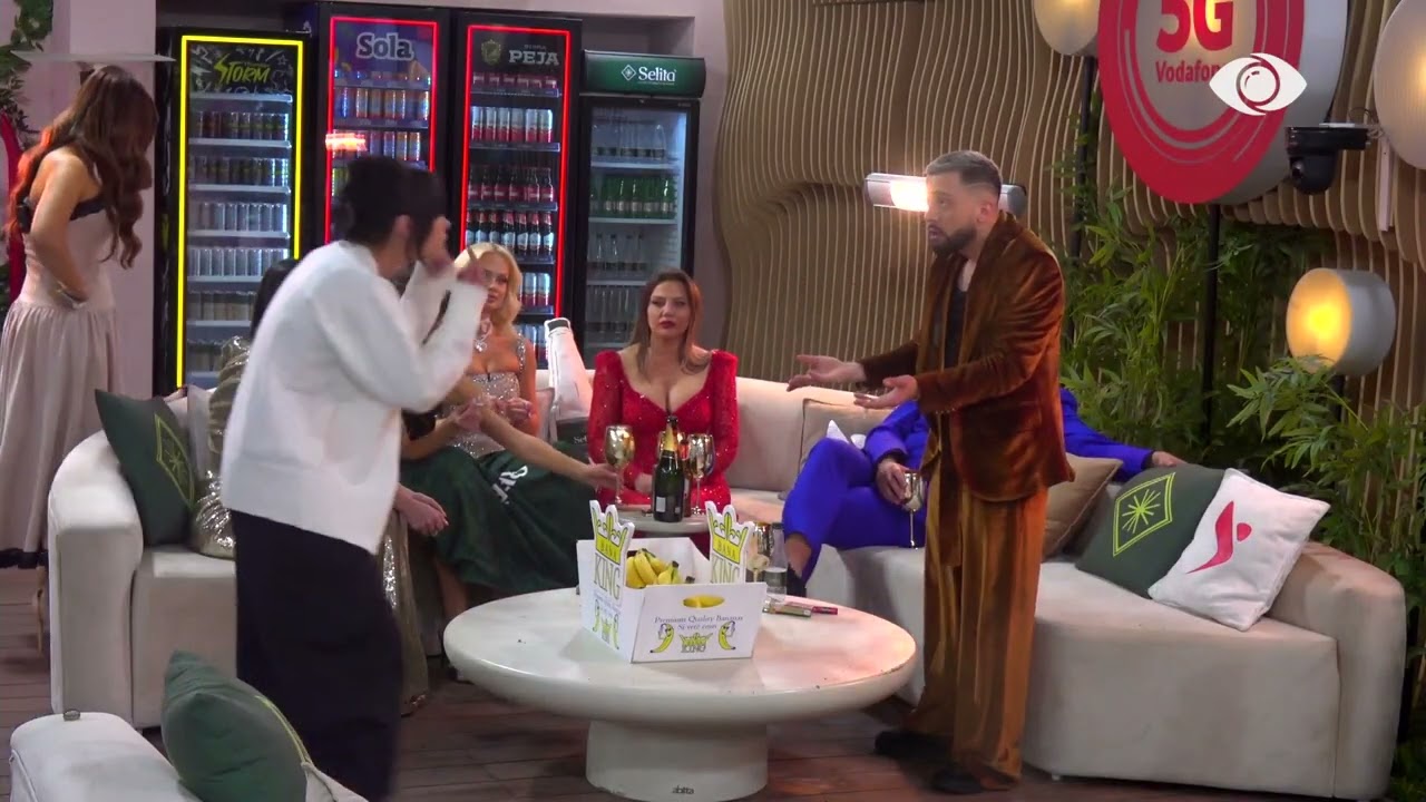 “Unë nuk kam luajtur me ty”/ Gjesti-Eglit për Vserlon: Gati sa nuk u puthët në gojë…