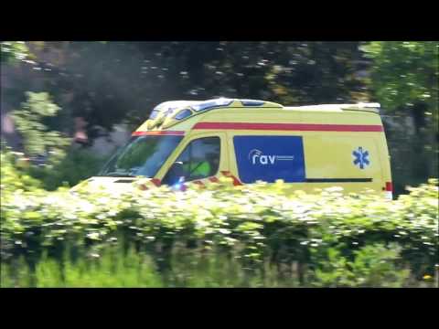 *PRIMEUR* Ambulance 04-106 met spoed naar Isala Zwolle