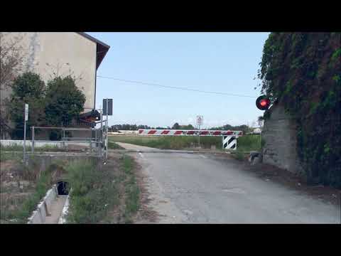 Garlasco (I) Passaggio a Livello // Level crossing //