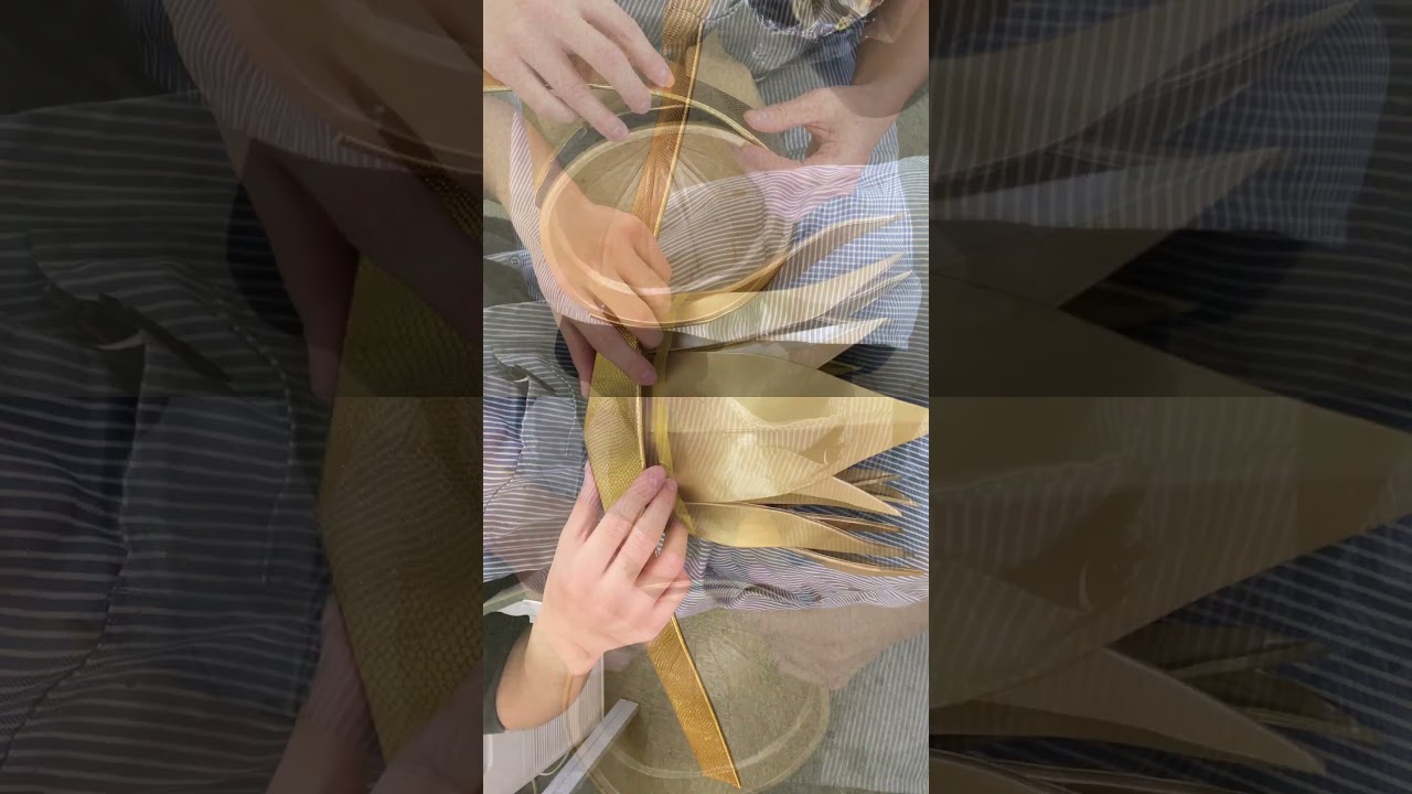 聖飢魔Ⅱ デーモン閣下の王冠はこんな感じで作りました！ジャケットの肩のデザインもしっかりと再現しています。 #コスプレ衣装オーダーメイド #コスプレ #デーモン閣下