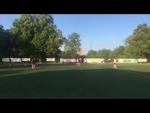 31.05 Perosna Direktservice (czarne) - Olimpia Sępolno (białe)