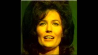 Loretta Lynn -  I Don&#39;t Believe I&#39;ll Fall In Love Today
