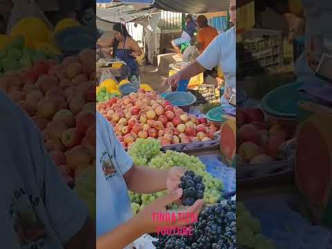 pequeno vendedor na feira livre de palmeira dos índios Alagoas