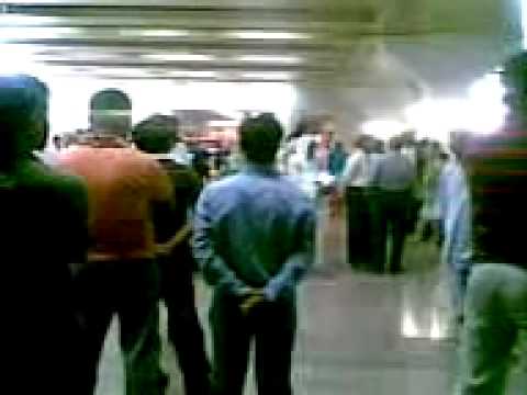 fojol karim dubai airfort 2008 mp.3gp