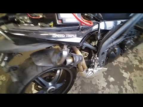 Triumph Speed Triple, street / classic