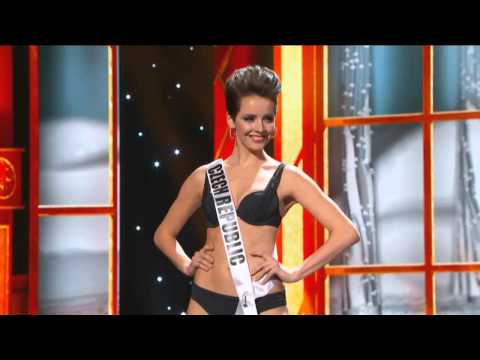 Czech Republic - GABRIELA KRATOCHVÍLOVÁ - Miss Universe 2013 Preliminary Competition [HD]