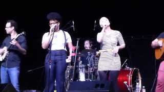 The Duhks with Amythist Kiah Phillips &quot;Death Came a Knockin&quot;