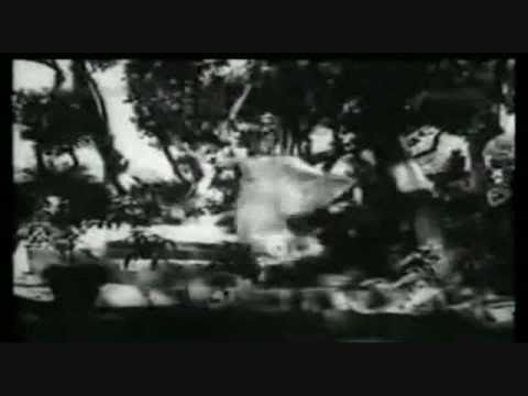 tum chal rahe ho .lata-.mukesk-madam mohan-top loving duet-.duniya na mane