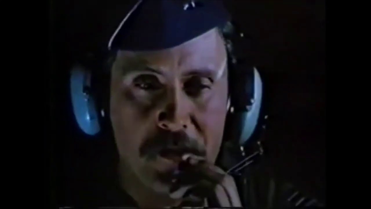 Trailer oficial de Hangar 18