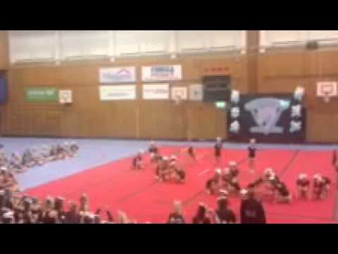 Gothenburg Cheer One - Cubs 2012