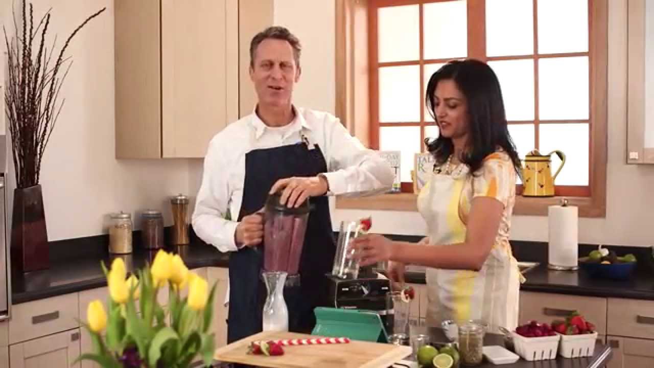 Drs. Mark Hyman & Neha Sangwan Are Stopping by for a Home Visit