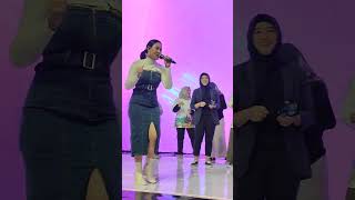 Download lagu (FanCam) Yeni Inka - Kisinan | live At Festival Pelatihan Vokasi 2023 Jiexpo kemayoran mp3 Download lagu (FanCam) Yeni Inka - Kisinan | live At Festival Pelatihan Vokasi 2023 Jiexpo kemayoran mp3