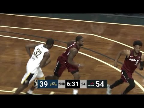 Rodney Purvis slams it home