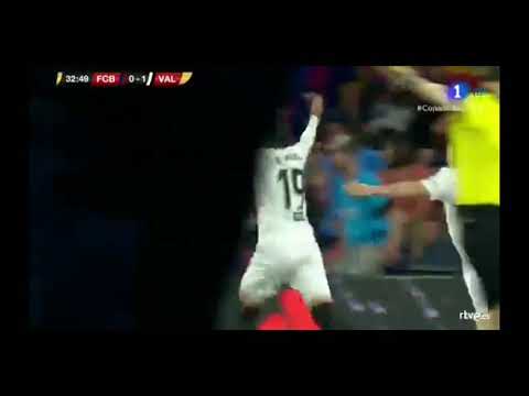 Gol de Rodrigo Valencia 2-0 Barcelona