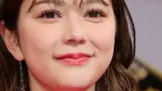 2人とも「64歳」 マジ!? 人気女優の仲 良しショット「似ているアタシたち」 茶髪 若すぎィ〜