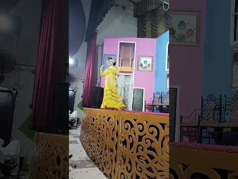 mehak Malik Entry Ciroz theatre pindi