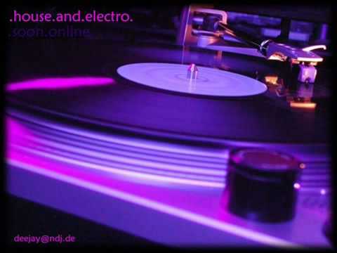 Global Deejays feat  Rozalla   Everybodys Free Klaas Remix