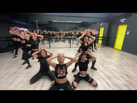 Hollaback Girl by Amaras Dance Studio