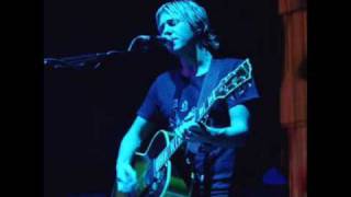 Feeder - Love pollution (Live @ Waterfront hall, Belfast, 15th December 2003)