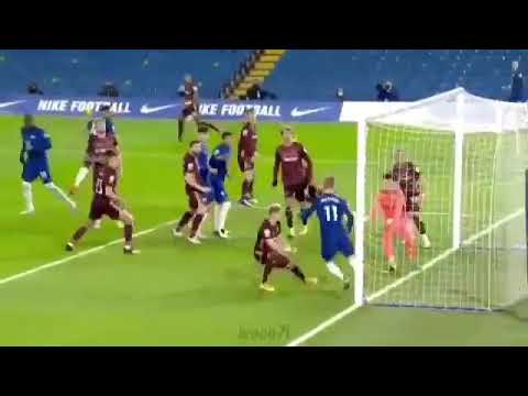 timo werner missing clear chances at chelsea  wtf