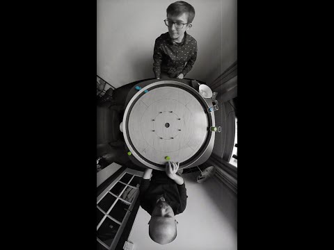 A Sunday Crokinole Session With The Roaring Twenties