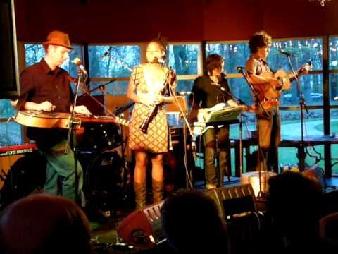 Po'girl & JT Nero - Scattered Leaves