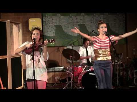 Sawoff Shotgun - Teenage Boy || FM4 Session Live 2011