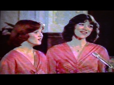 "The King of Love my Shepherd is" - sensational female duet CBC Hymn Sing (1981)
