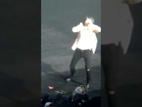 The Wings Tour 2017 - São Paulo Brasil - blood sweat and tears