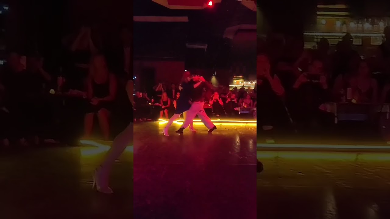 What an improvisation! Max Vera & Jimena Hoeffner 😍🔥 Follow @tangoexpo #tango #shorts