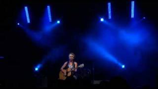 Let it rain (Amanda Marshall / written by Kristen Hall)