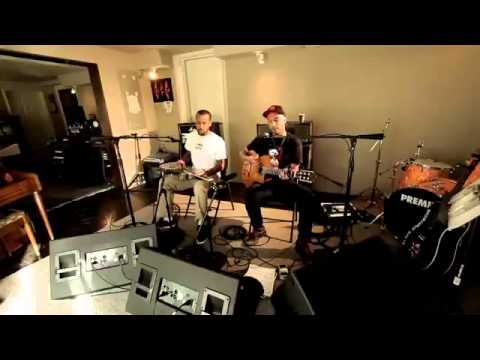 Hit Croquinambourg : Tom Morello et Ben Harper Save The Hammer For The Man