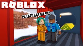 Escaped Criminal Robs New Train Roblox Jailbreak Roleplay Free Online Games - i love robbing the train roblox jailbreak youtube
